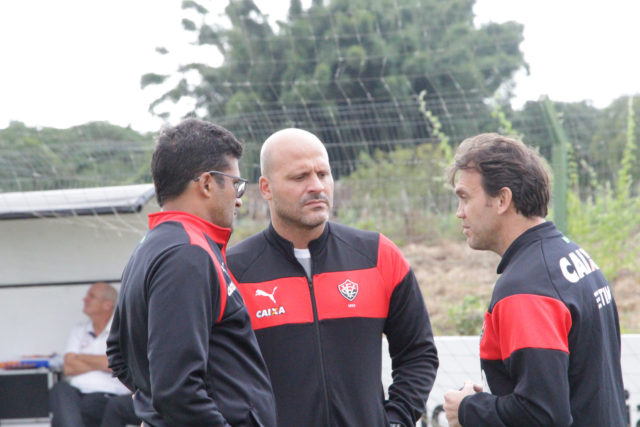 Wesley Carvalho, Flávio Tanajura e Dejan Petkovic