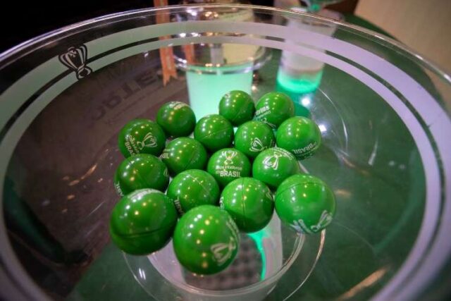Bolas verdes para sorteio da Copa do Brasil