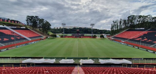 Check-in para jogo do Vitória encerra hoje; venda para público geral começa  amanhã – Arena Rubro-Negra