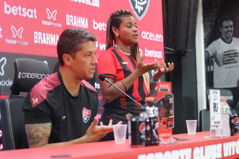 Vitoria acao libras 2