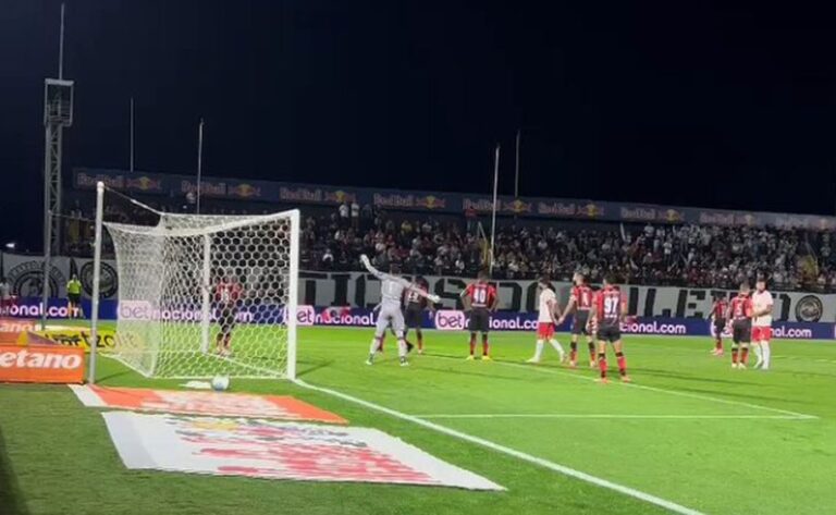 Bragantino x Vitoria