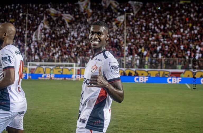 dc731a9e cb9d 4898 b0f6 556e86622d28