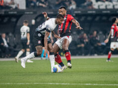 Volante está suspenso e não joga contra o Grêmio Luan Santos scaled