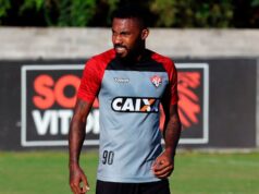 Ex-Vitória anuncia aposentadoria Rhayner Vitoria MauriciaDaMatta