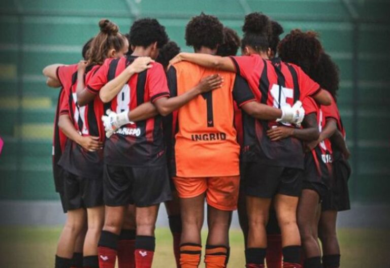 Vitoria feminino