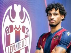 Vitória faz proposta para comprar atacante de time espanhol Fabricio Santos