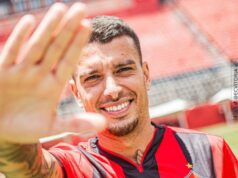 De saída? Jogador está há dois meses sem atuar no Vitória Bruno Xavier