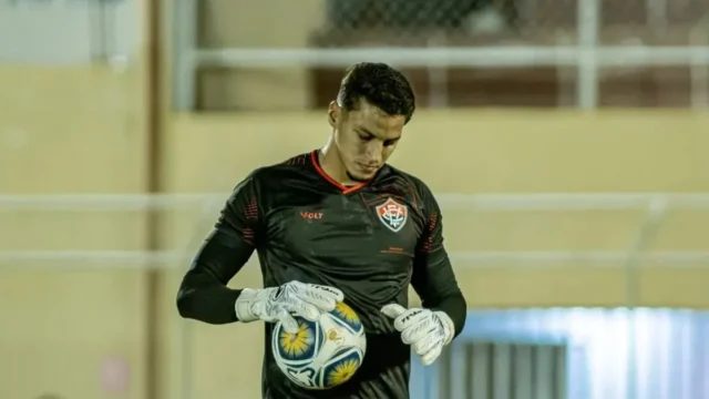 Goleiro rescinde com o Vitoria e acerta com clube 0130340600202501161021 ScaleDownProportional Goleiro rescinde com o Vitoria e acerta com clube 0130340600202501161021 ScaleDownProportional