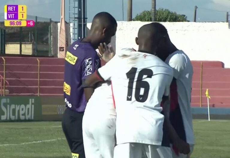 Vitoria 1x1 Retro Copinha