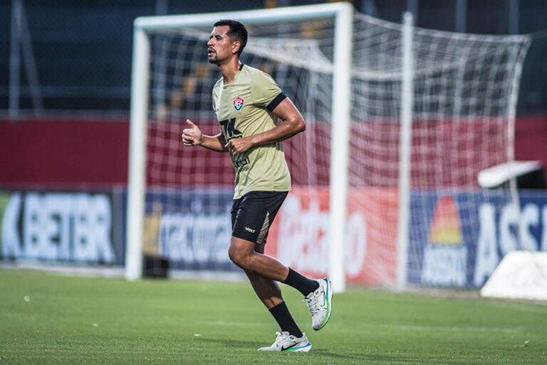 VICTOR FERREIRA 646 scaled