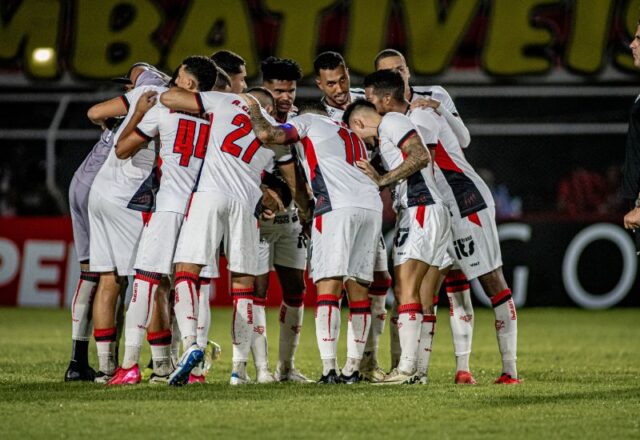 Atlético 0x4 Vitória