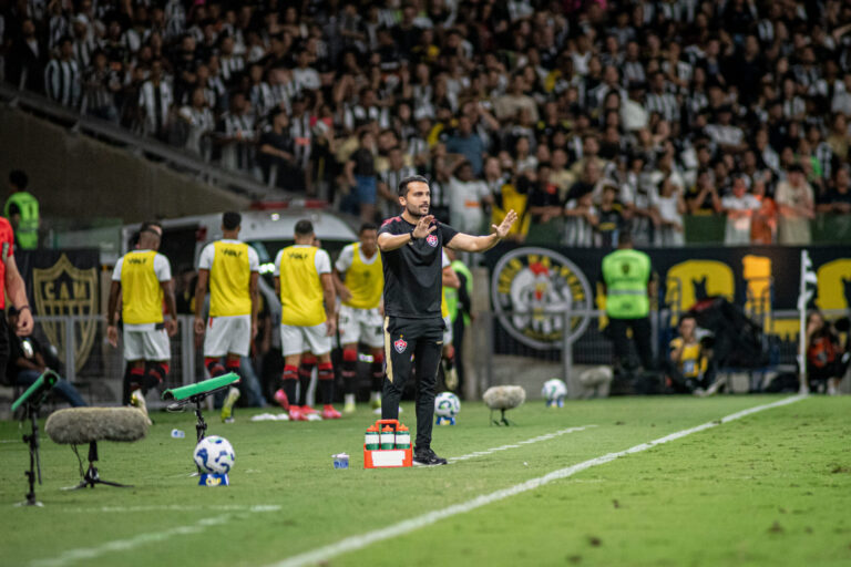 Victor Ferreira 5804