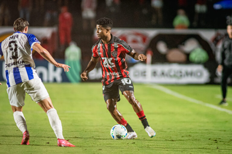 Victor Ferreira 6803