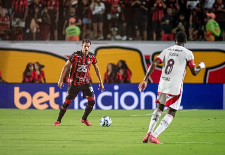 Vitoria 1x2 Flamengo
