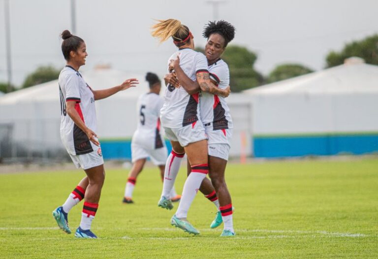Vitoria feminino 1 1