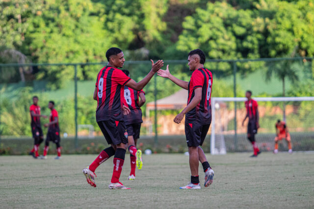 Vitória 2 x 0 Ponte Preta sub-20 Vitória 2 x 0 Ponte Preta sub-20