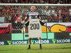 Goleiro do Vitória entra na seleção do primeiro turno do Brasileirão Lucas Arcanjo 200 jogos pelo Vitória