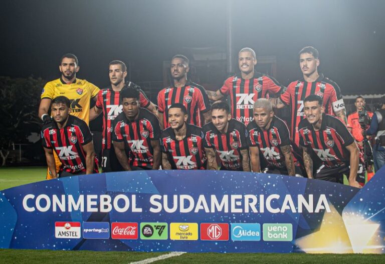 Vitória em ação na Sul Americana
