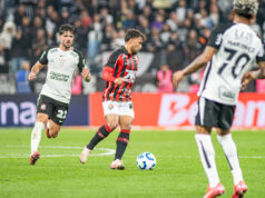 Vitória registra estatística inédita contra o Corinthians Corinthians x Vitória