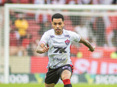 “Pecamos no que a gente trabalha muito”, diz Matheuzinho após Vitória ser goleado pelo Palmeiras Matheuzinho