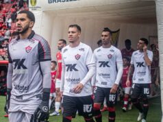 Vitória está há sete jogos sofrendo gols no final do jogo