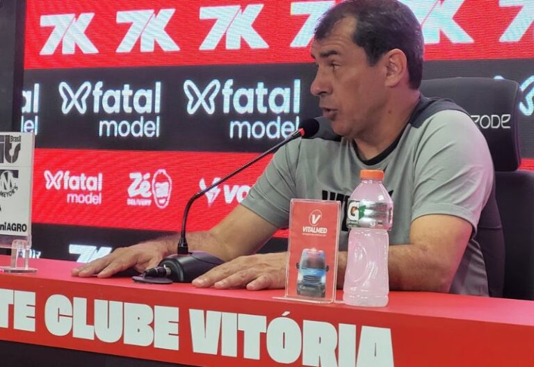 Fábio Carille, treinador do Vitória
