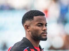 Vitória define saída de Paulo Roberto por empréstimo Paulo Roberto