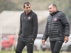 Vai sair? Treinador só tem uma vitória em nove jogos Fábio Carille e Márcio Goiano