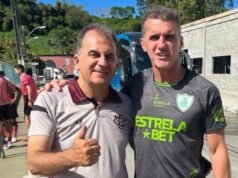 Vagner Mancini rejeita proposta do Vitória e fica no Goiás Fábio Mota e Vagner Mancini