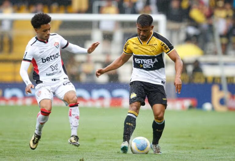 Vitória vive longo jejum em jogos fora de casa no Brasileirão