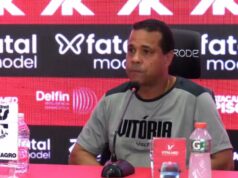 Rodrigo Chagas lamenta expulsão de Dudu e se arrepende de não ter feito substituição Rodrigo Chagas