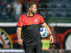 Vitória anuncia novo treinador do time sub-20 Tiago Fortes
