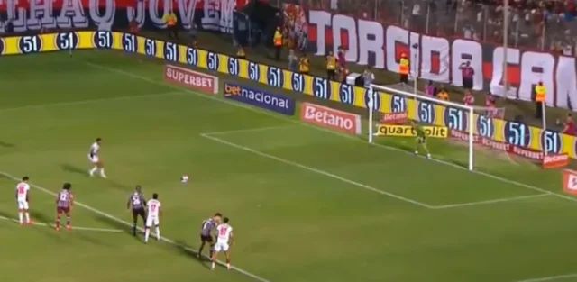 Vitoria-2-x-1-Fluminense