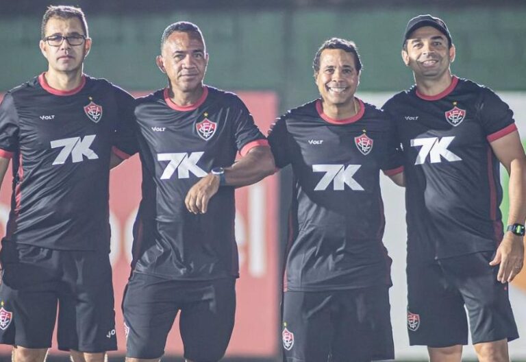 comissão técnica Vitória