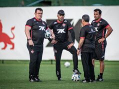 Cláusulas milionárias tiram quatro jogadores do Vitória em jogos chave