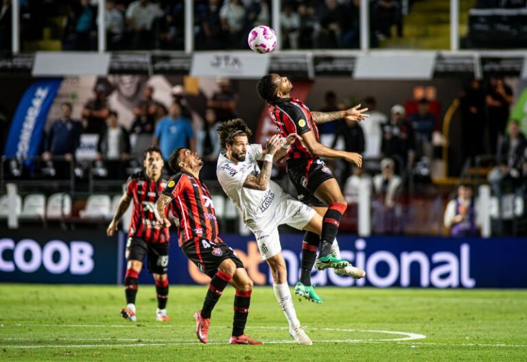 Veja os tabus quebrados pelo Vitória contra o Santos
