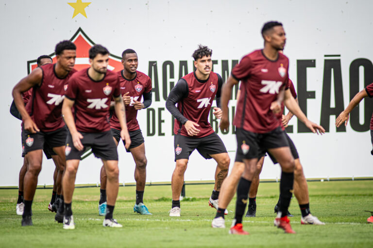 Vitória tem novidade na lista de relacionados para enfrentar o Vasco