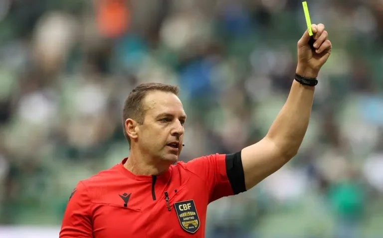 CBF define Lucas Torezin para apitar Palmeiras x Vitória