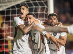 Vitória se aproxima de novos concorrentes para fugir do rebaixamento Baralhas