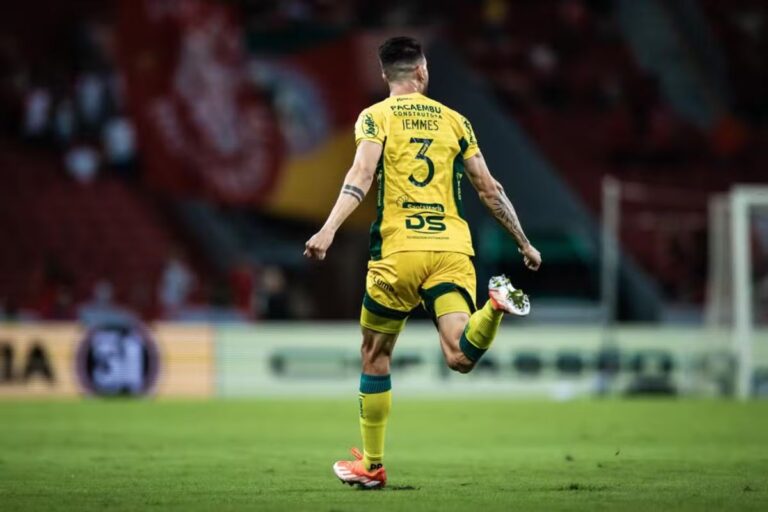 Mirassol perde zagueiro titular para enfrentar o Vitória