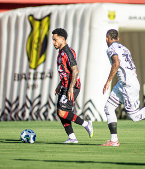 Com Barradão lotado, Vitória apenas empata com o Botafogo Matheuzinho