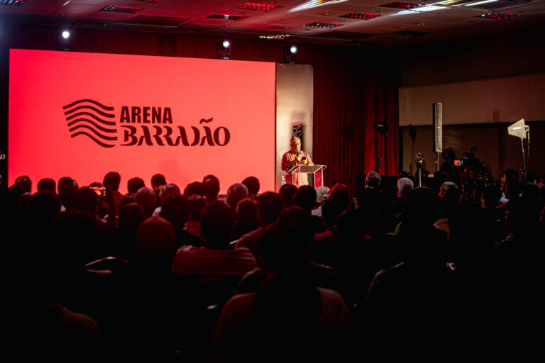 Vitória detalha Arena Barradão e prevê obras até 2029