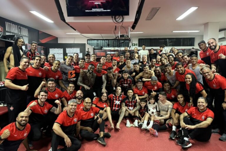 Vitória supera campanha de 2024 em casa no Brasileirão 2025