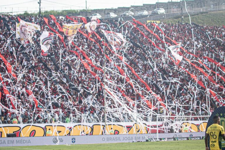 Confira o público de todos os jogos do Vitória em 2026 no Barradão