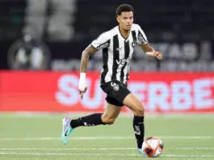 Vitória faz proposta por volante da Série A