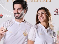 Vitória lança camisa especial de Réveillon