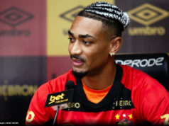 Vitória formaliza oferta por Derick Lacerda, ex-Sport