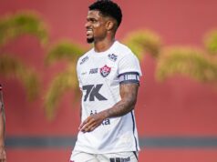 Jamerson volta a jogar após grave lesão e é eleito melhor da estreia do Vitória no Baiano 2026 Jamerson