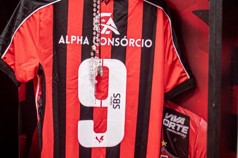 camisa 9 do Vitória