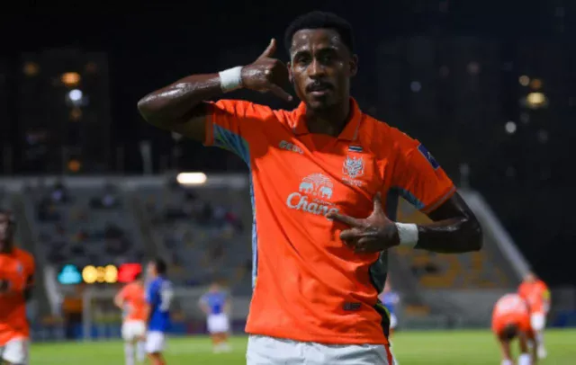 ex-vitoria-e-artilheiro-da-champions-league-asiati0137787300202601291517